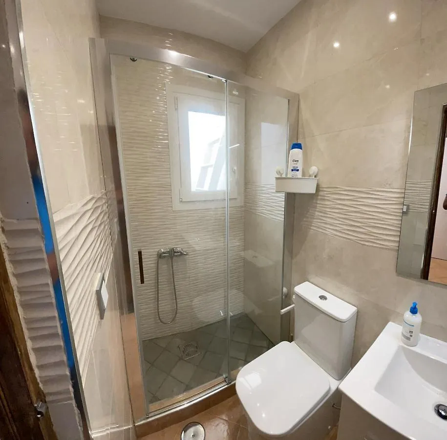 Fuengirola beach Economic Albergue 0*,