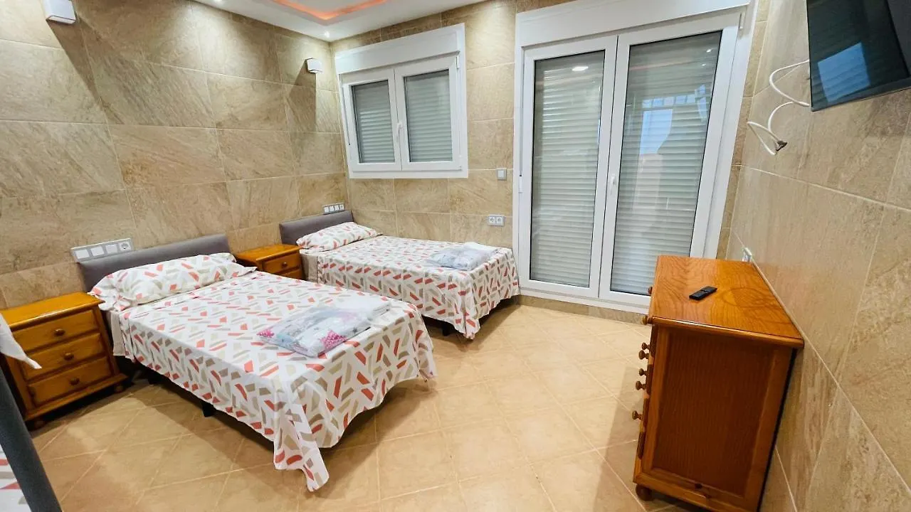 Fuengirola beach Economic Albergue Hostal