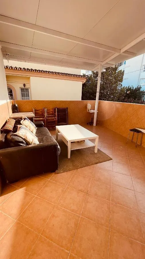 Fuengirola beach Economic Albergue