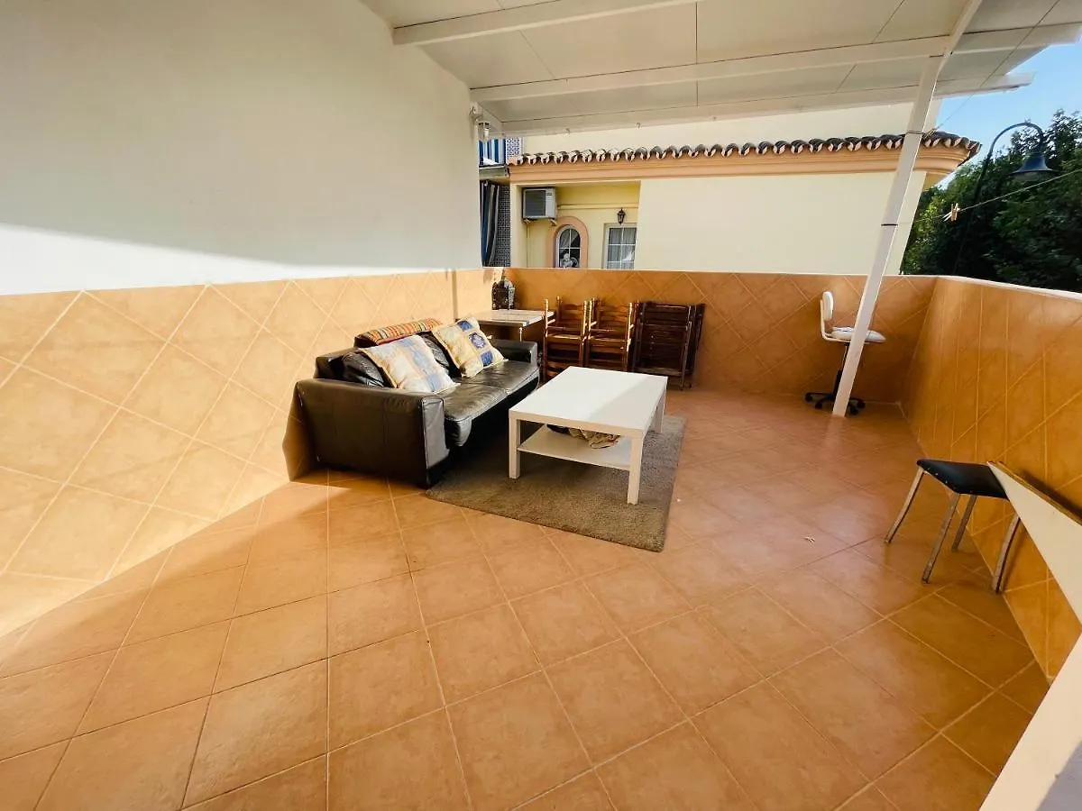 Fuengirola beach Economic Albergue 0*,  España