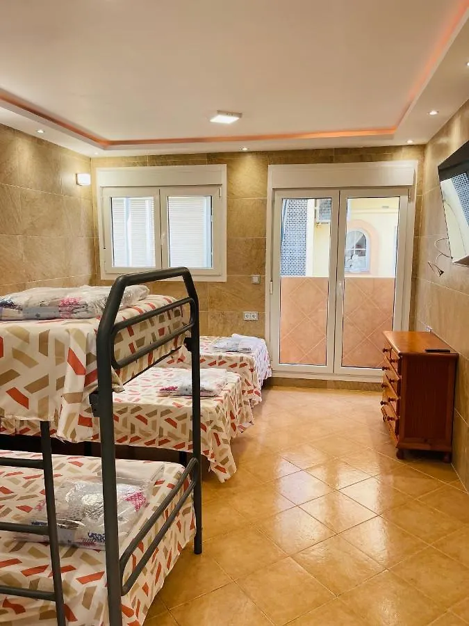 Fuengirola Economic Hostel
